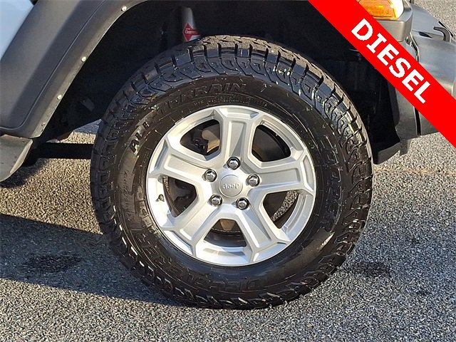 Used 2022 Jeep Wrangler Unlimited Sport image 9