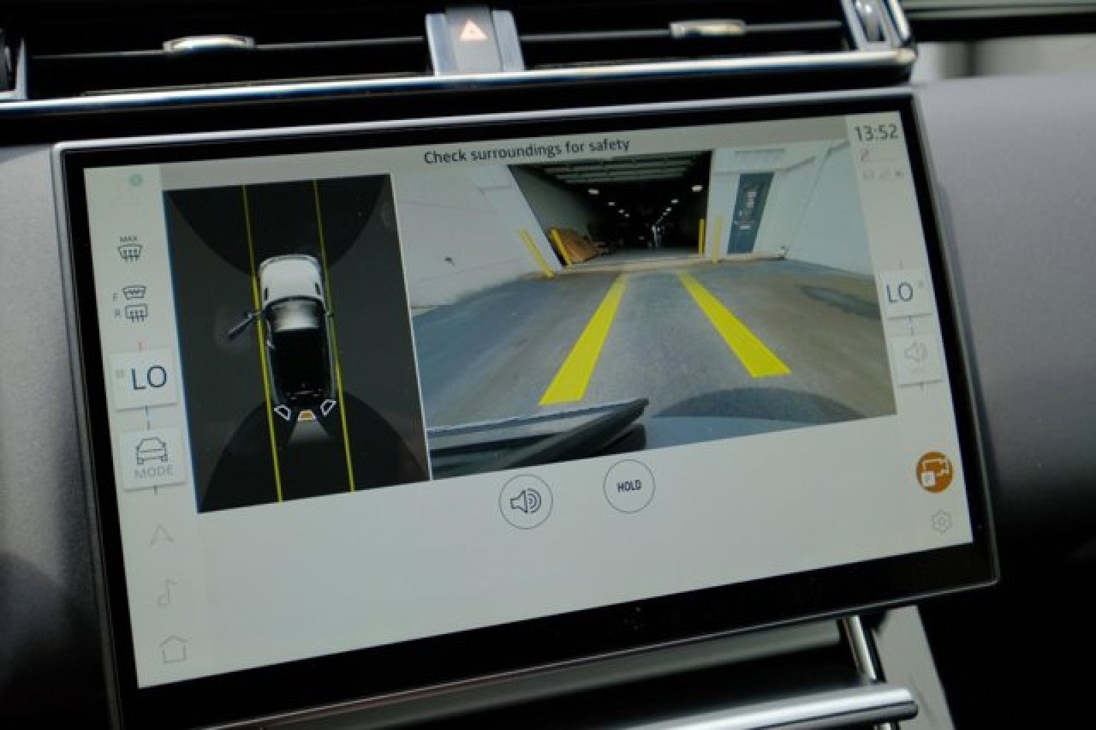 New 2025 Land Rover Range Rover Velar S image 25