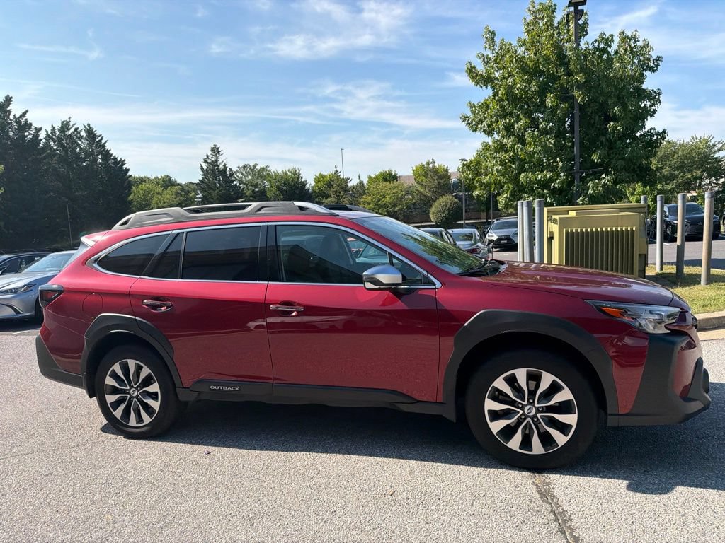 Used 2025 Subaru Outback Touring XT AWD/4WD image 10