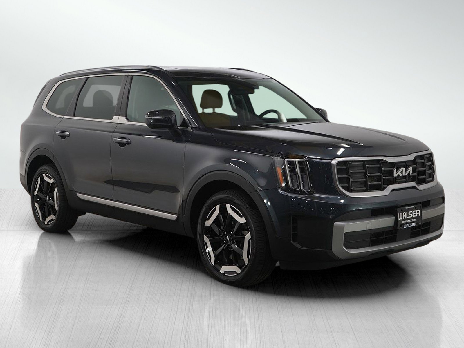 Used 2023 Kia Telluride S w/ S Sunroof Package image 8
