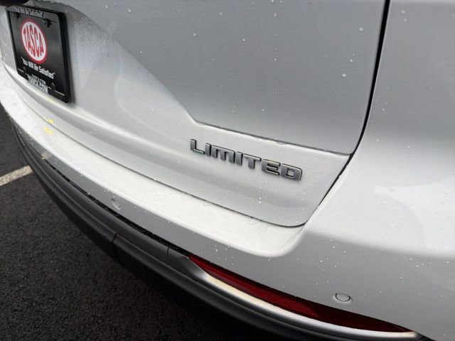 New 2026 Jeep Grand Cherokee Limited image 9