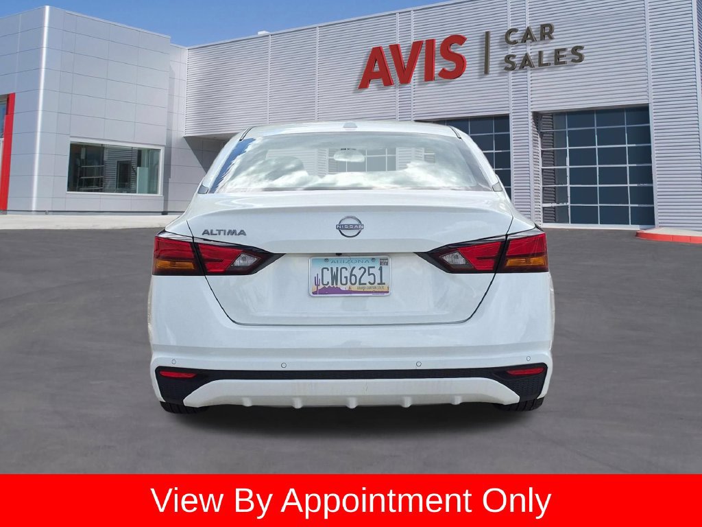 Used 2025 Nissan Altima 2.5 SV FWD image 7
