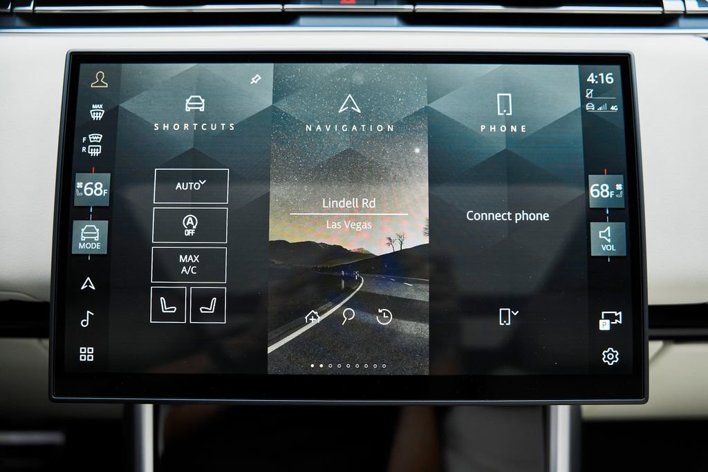 Used 2025 Land Rover Range Rover Long Wheelbase SE image 72