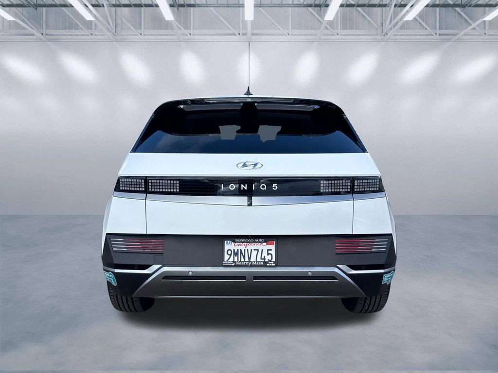 Used 2024 Hyundai Ioniq 5 SE image 5