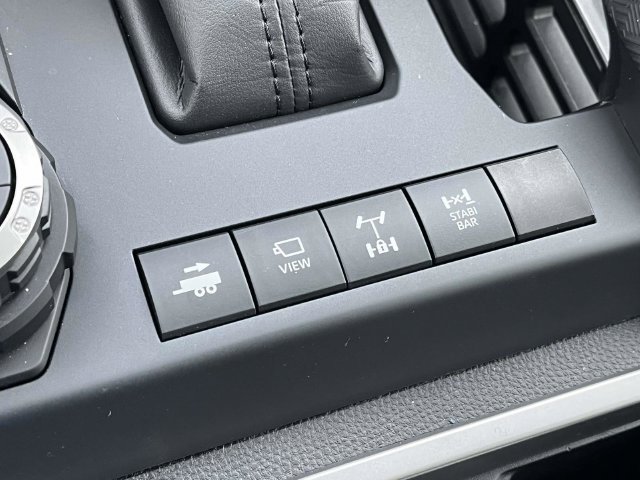Used 2025 Toyota Tacoma 4x4 Double Cab Hybrid image 36