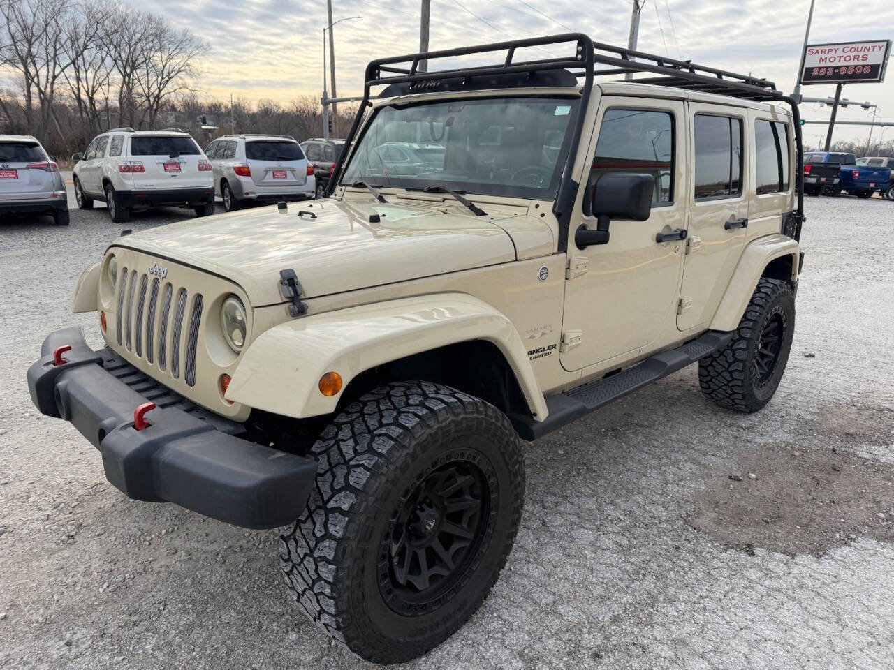 Used 2012 Jeep Wrangler Unlimited Sahara w/ Connectivity Group image 7