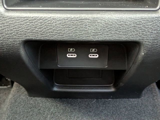 New 2026 Mitsubishi Outlander SE FWD image 16