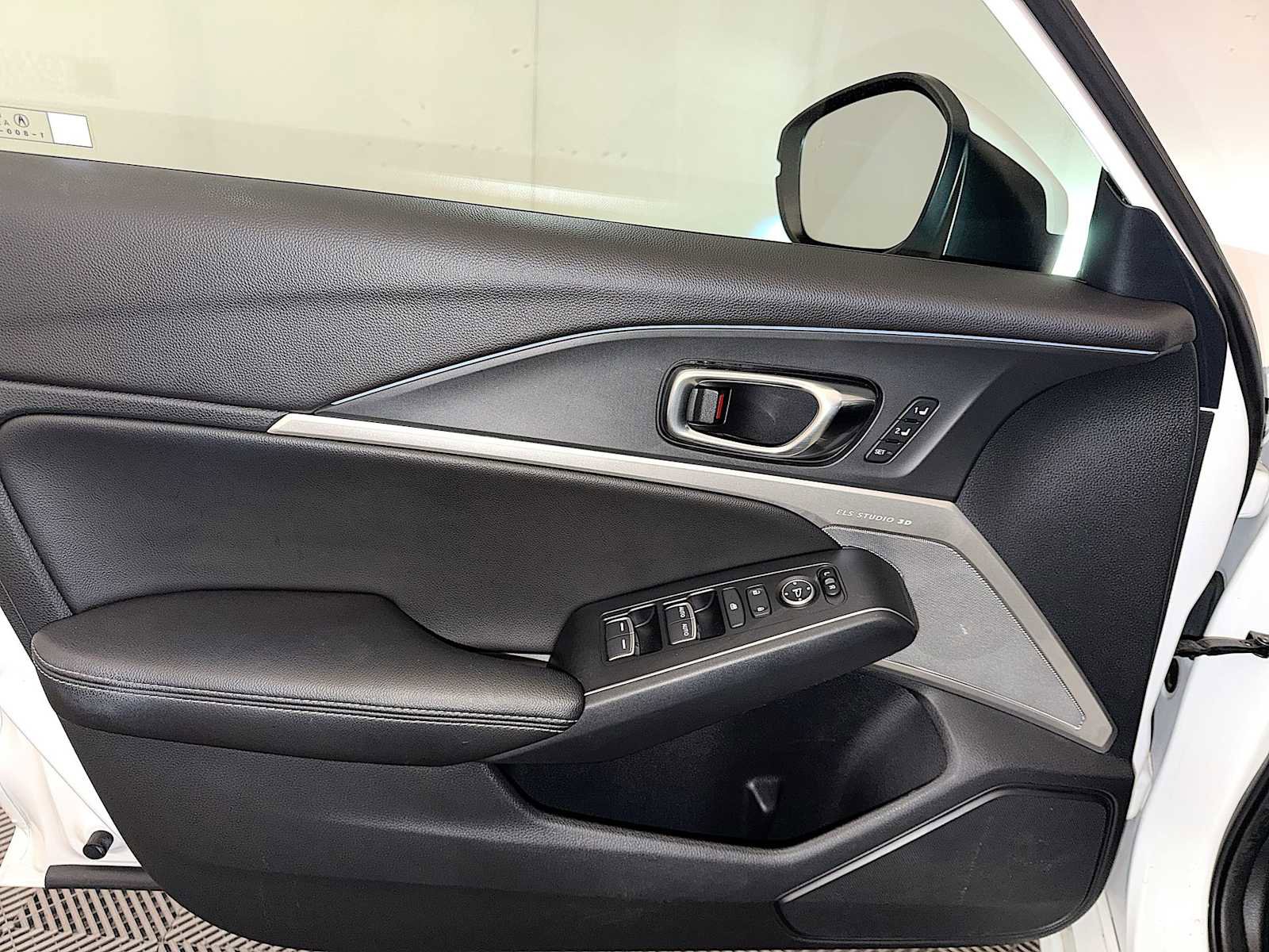 Used 2023 Acura Integra A-Spec image 11