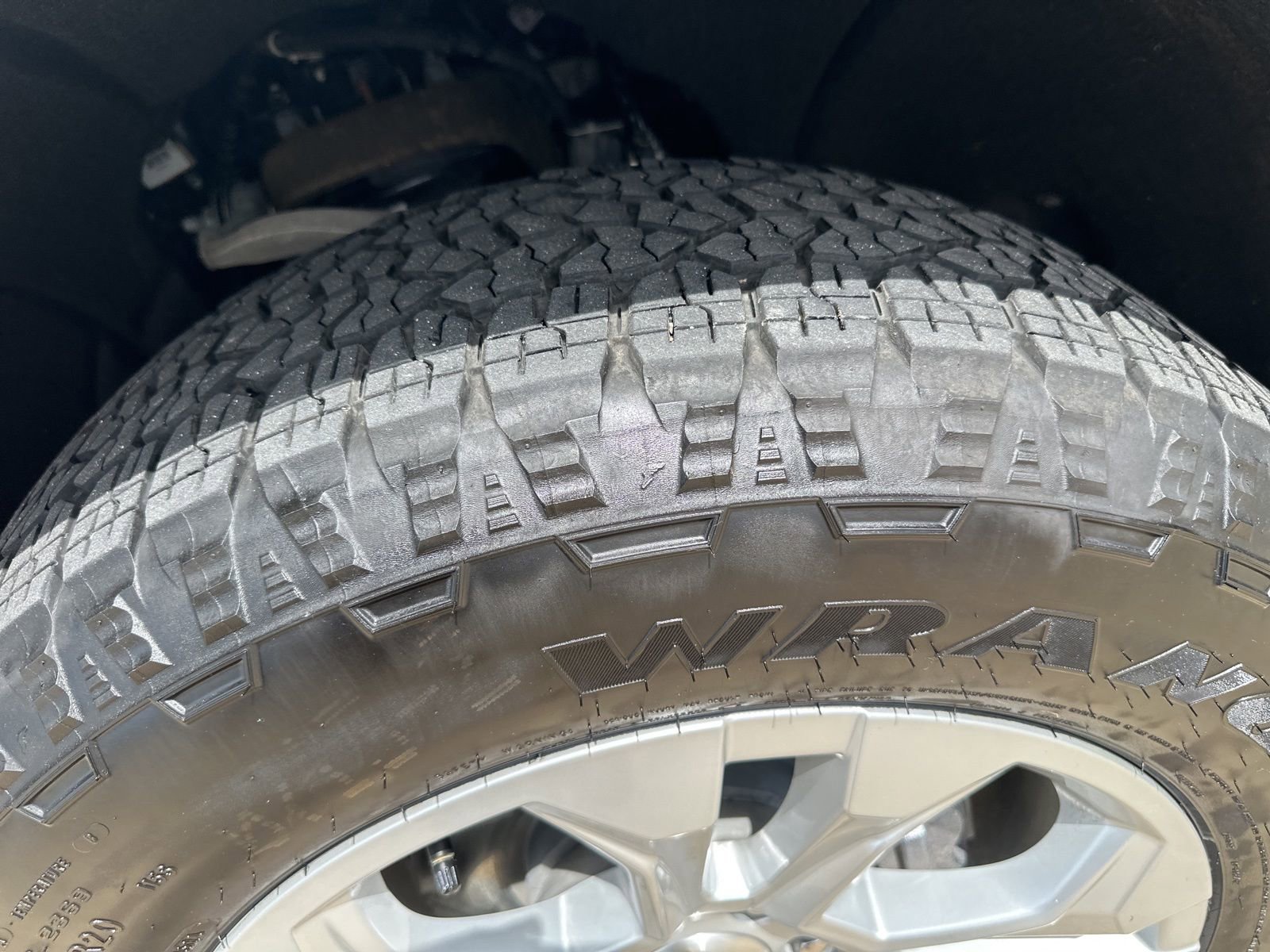 Used 2025 Chevrolet Silverado 1500 LTZ image 12