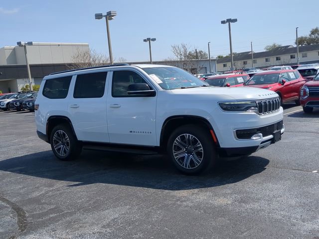 Used 2024 Jeep Wagoneer Series II w/ Flexible Seating Group image 4