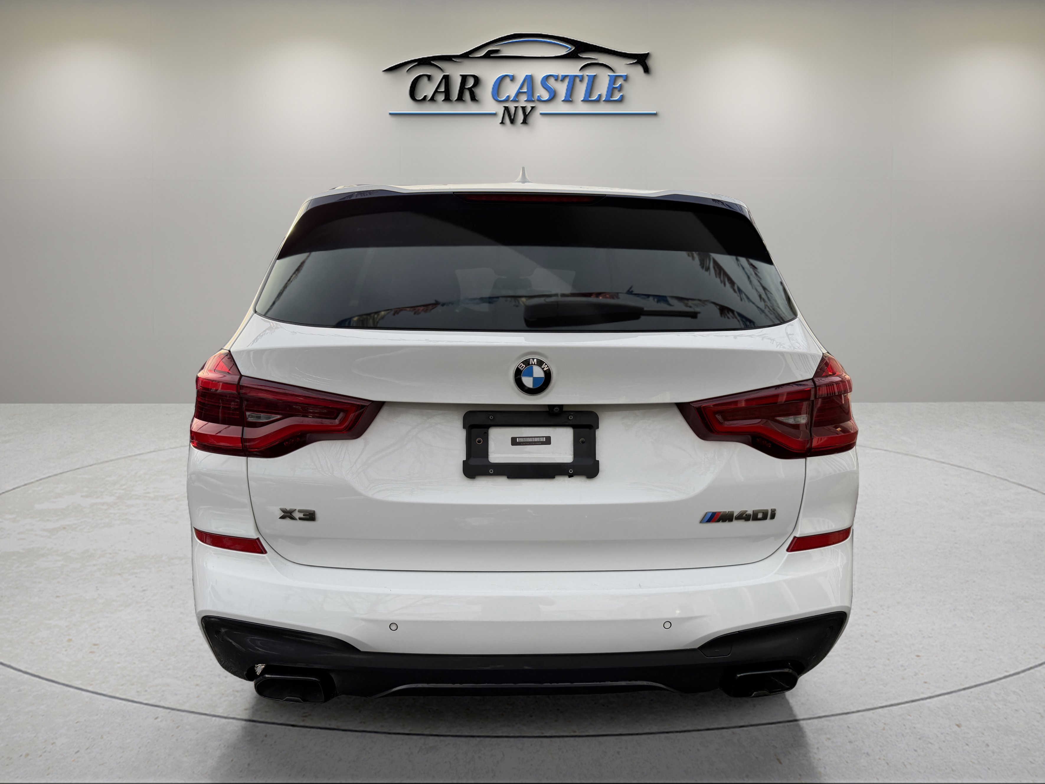Used 2018 BMW X3 M40i w/ Premium Package image 9