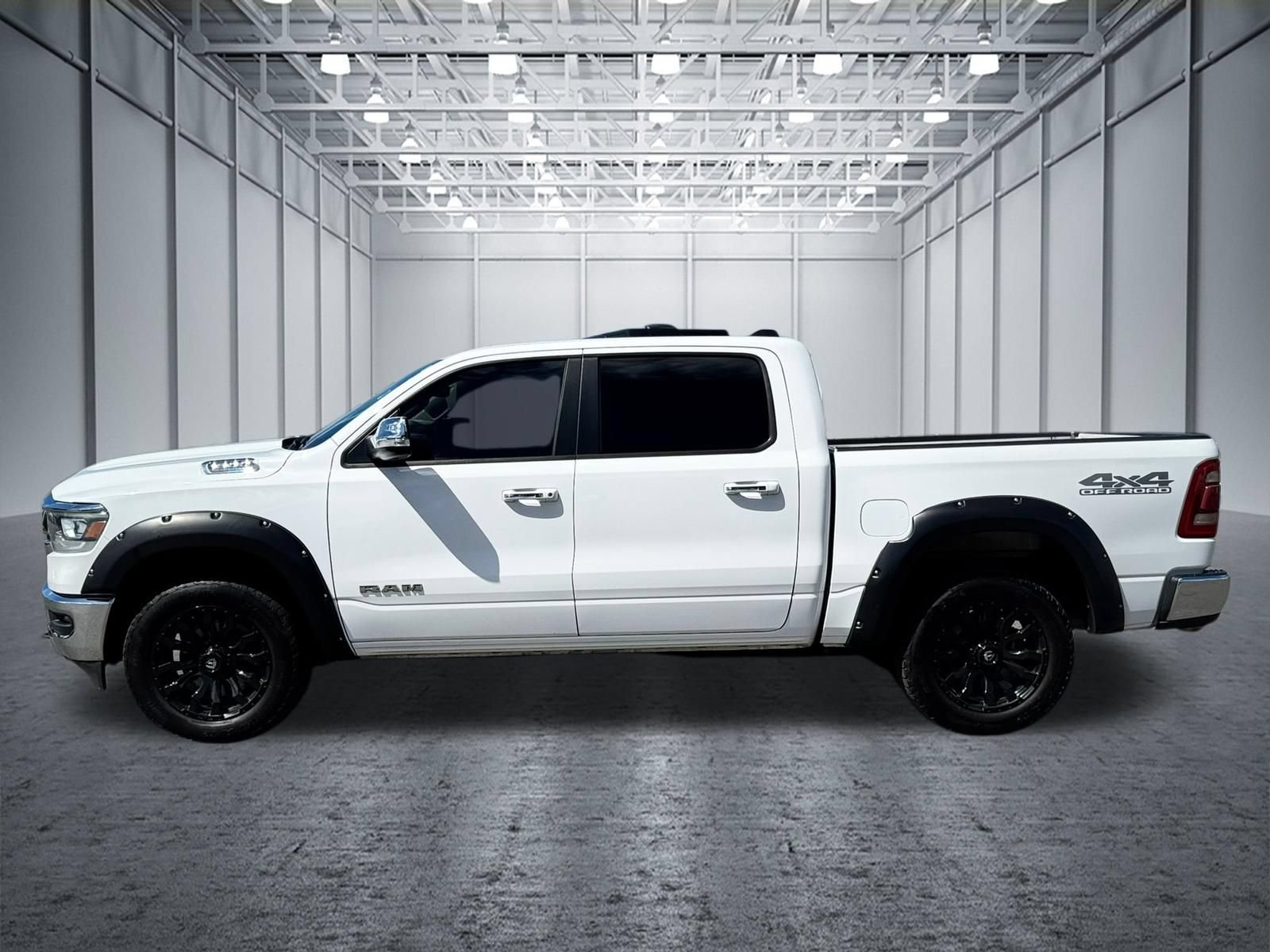 Used 2021 RAM 1500 Laramie w/ Off Road Group AWD/4WD image 6