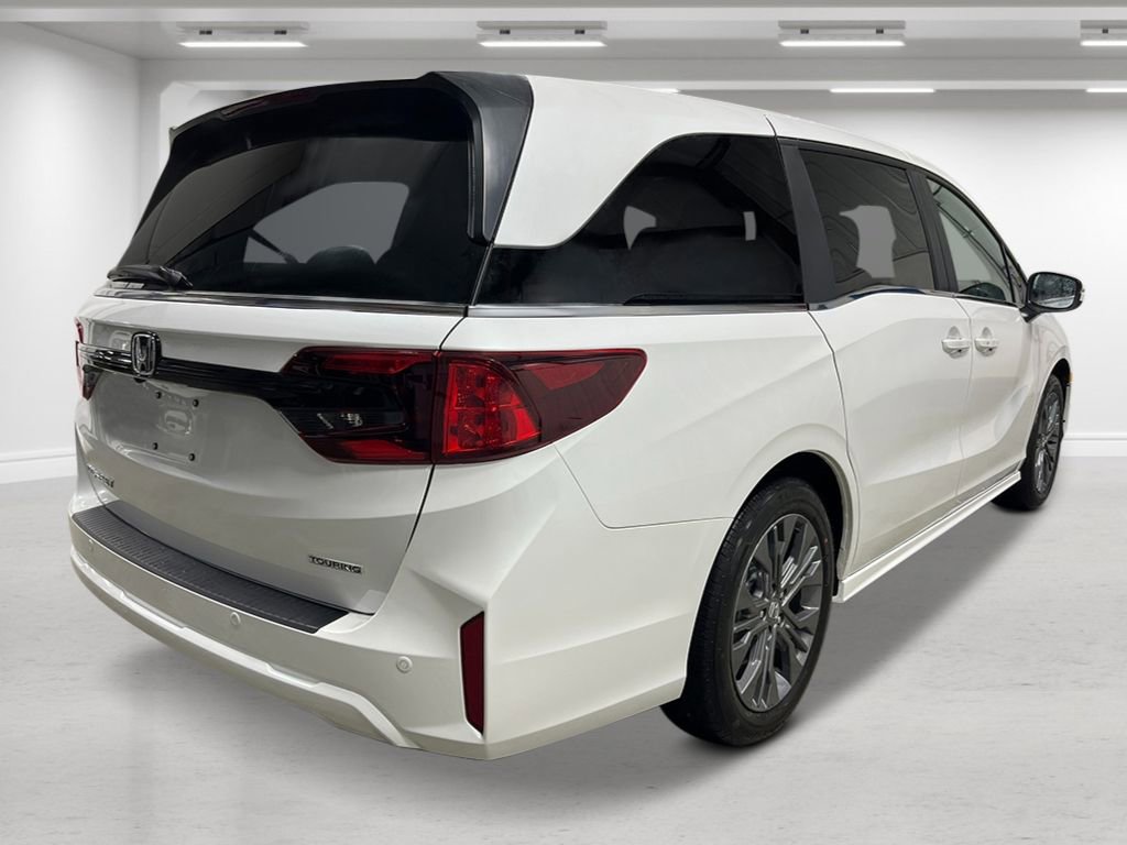 New 2026 Honda Odyssey Touring image 6