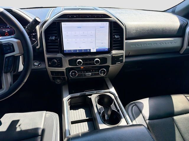 Used 2022 Ford F250 Lariat w/ Lariat Ultimate Package image 18