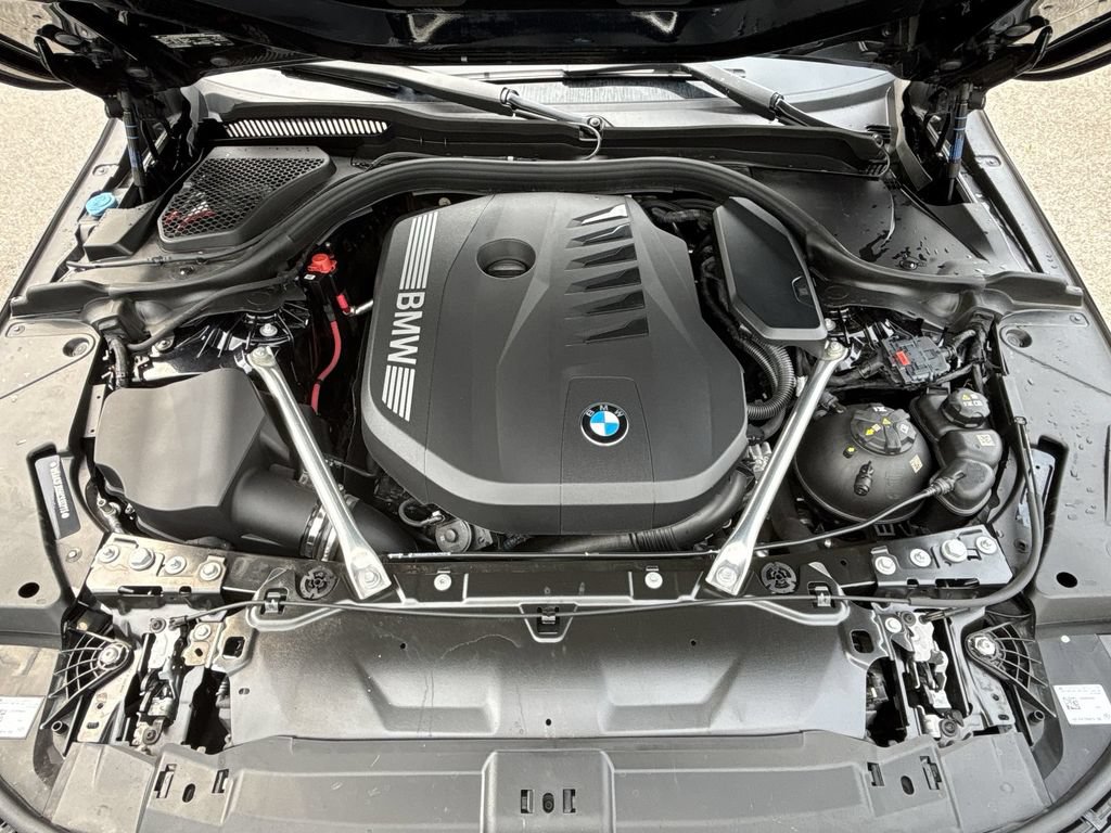Certified 2024 BMW 540i xDrive w/ Premium Package AWD/4WD image 18