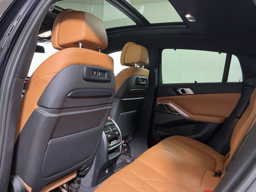 Certified 2023 BMW X6 M50i w/ Executive Package AWD/4WD image 25