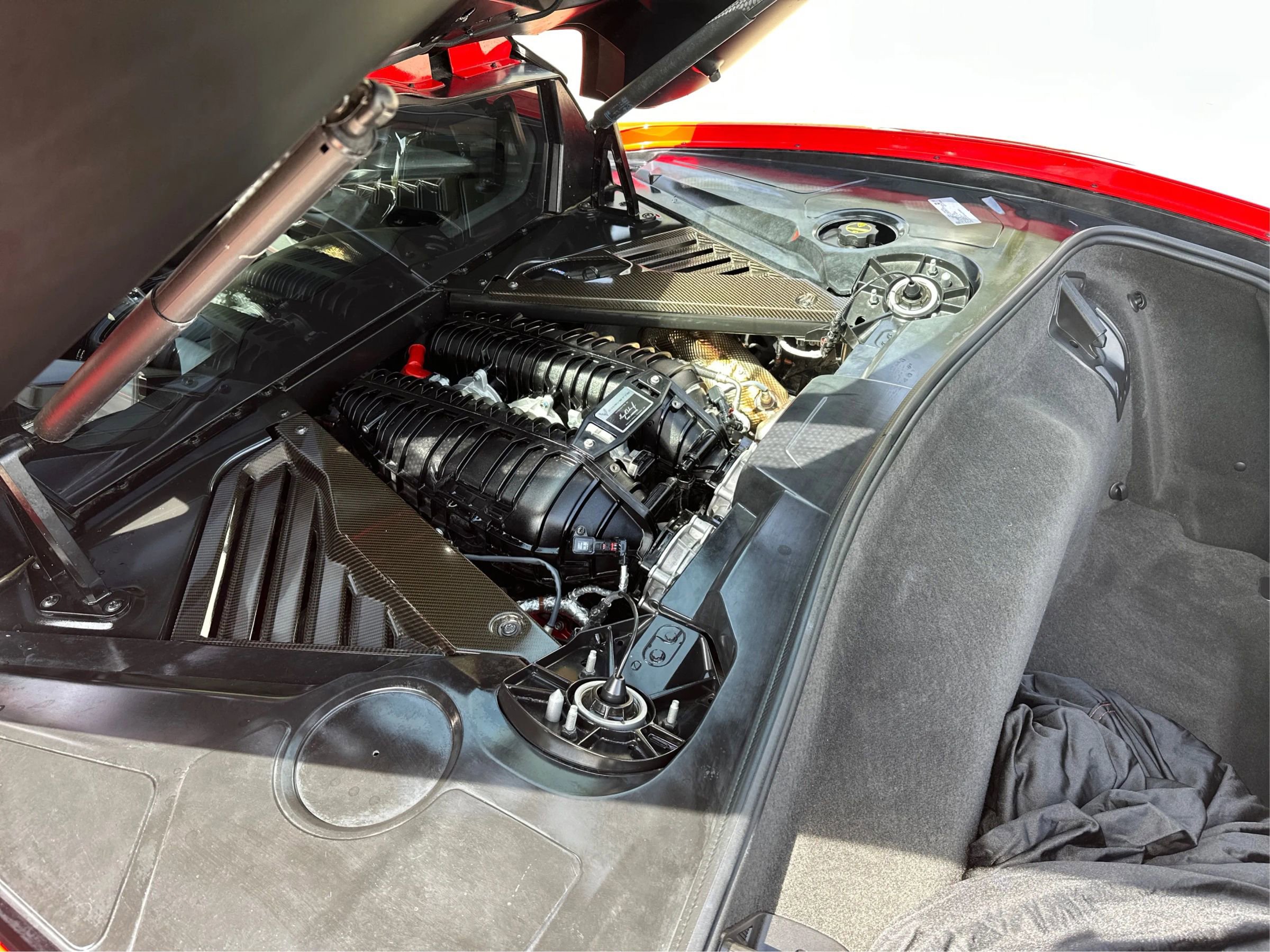 Used 2024 Chevrolet Corvette Z06 RWD image 19