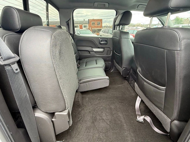 Used 2018 Chevrolet Silverado 1500 LT w/ All Star Edition image 18