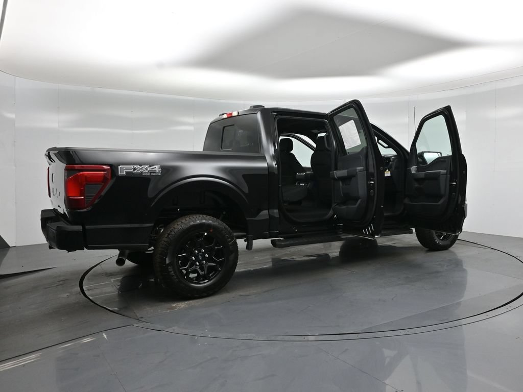 New 2026 Ford F150 XLT w/ FX4 Off-Road Package AWD/4WD image 4