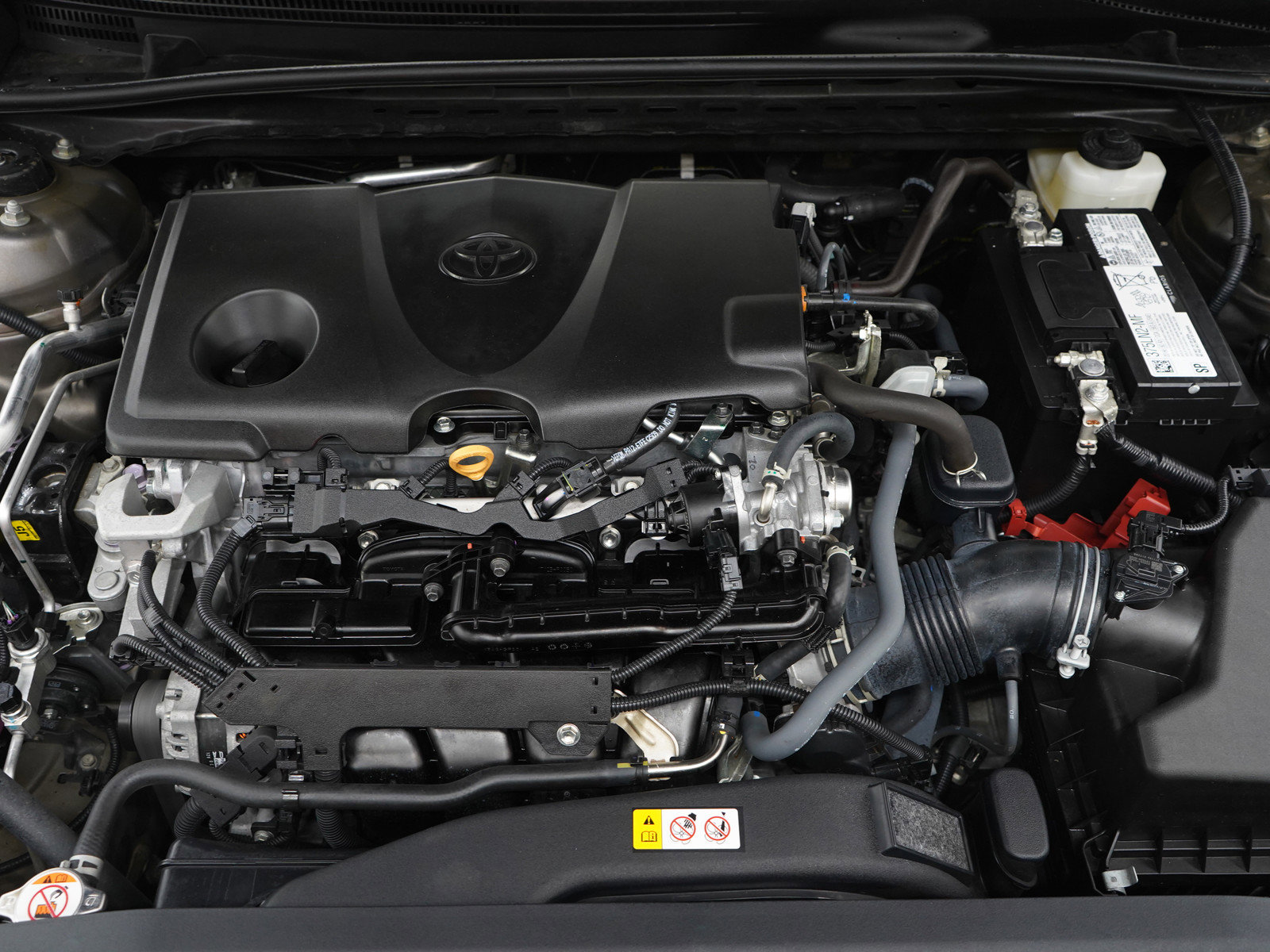 Used 2022 Toyota Camry XSE FWD image 31