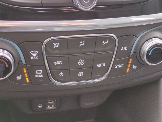 Used 2023 Chevrolet Traverse RS w/ LPO, Floor Liner Package AWD/4WD image 13