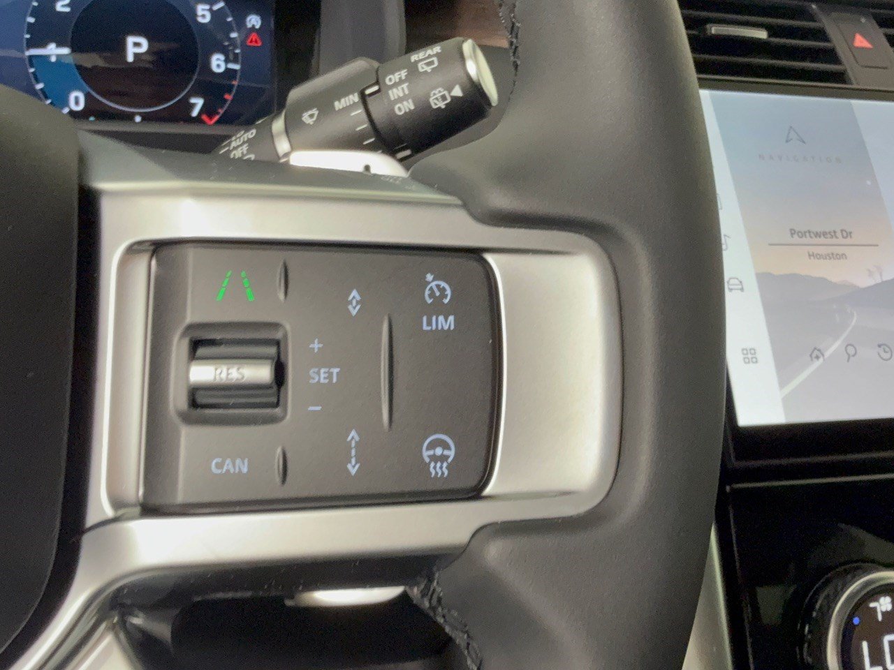New 2026 Land Rover Discovery S AWD/4WD image 19