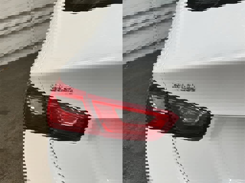 Used 2023 Chevrolet Malibu LT image 10