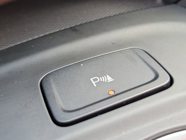 Certified 2024 Chevrolet Equinox LT image 33