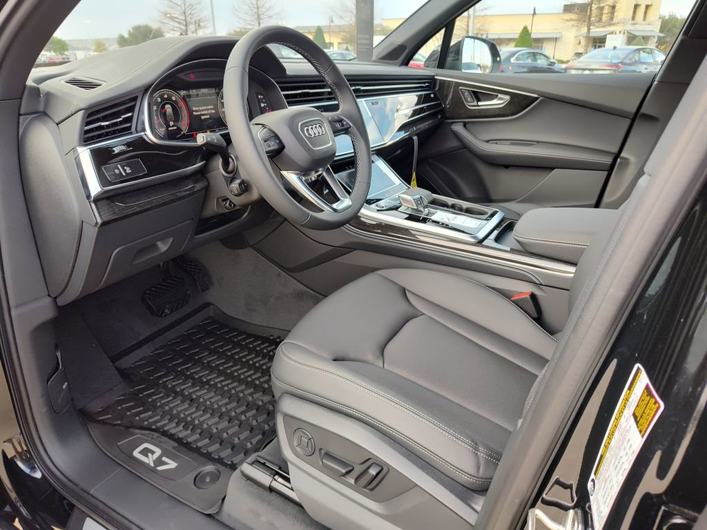 New 2026 Audi Q7 3.0T Premium Plus image 2