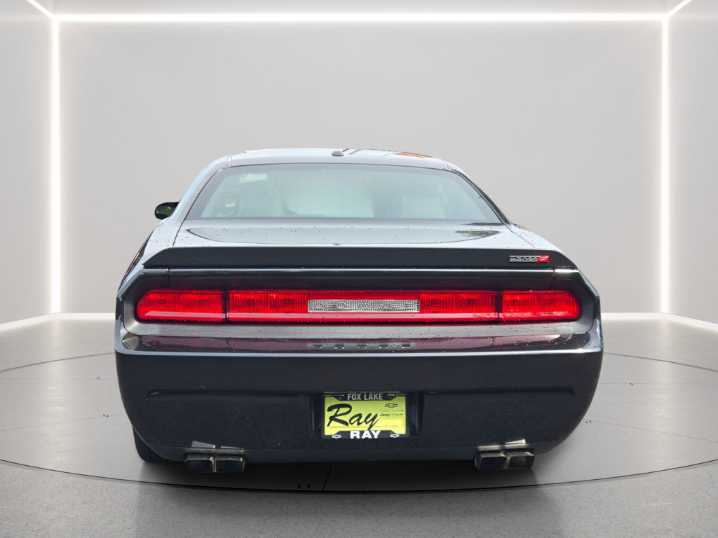 Used 2009 Dodge Challenger SRT8 RWD image 8