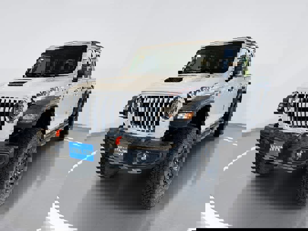 Used 2023 Jeep Gladiator Mojave w/ Cold Weather Group AWD/4WD image 1