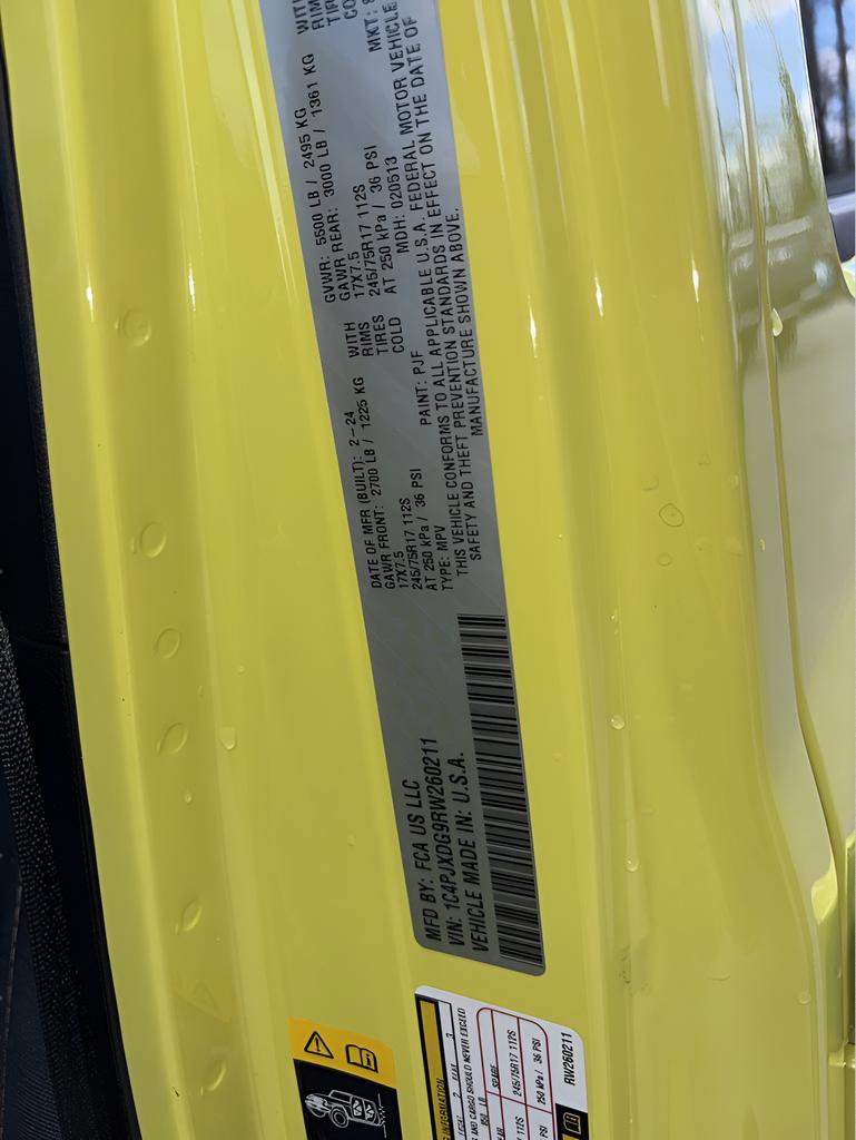 Used 2024 Jeep Wrangler Sport S image 40