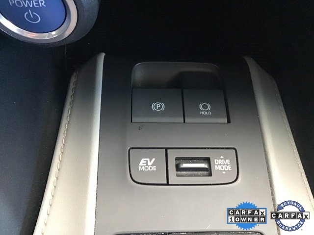 Used 2021 Toyota Venza LE image 28