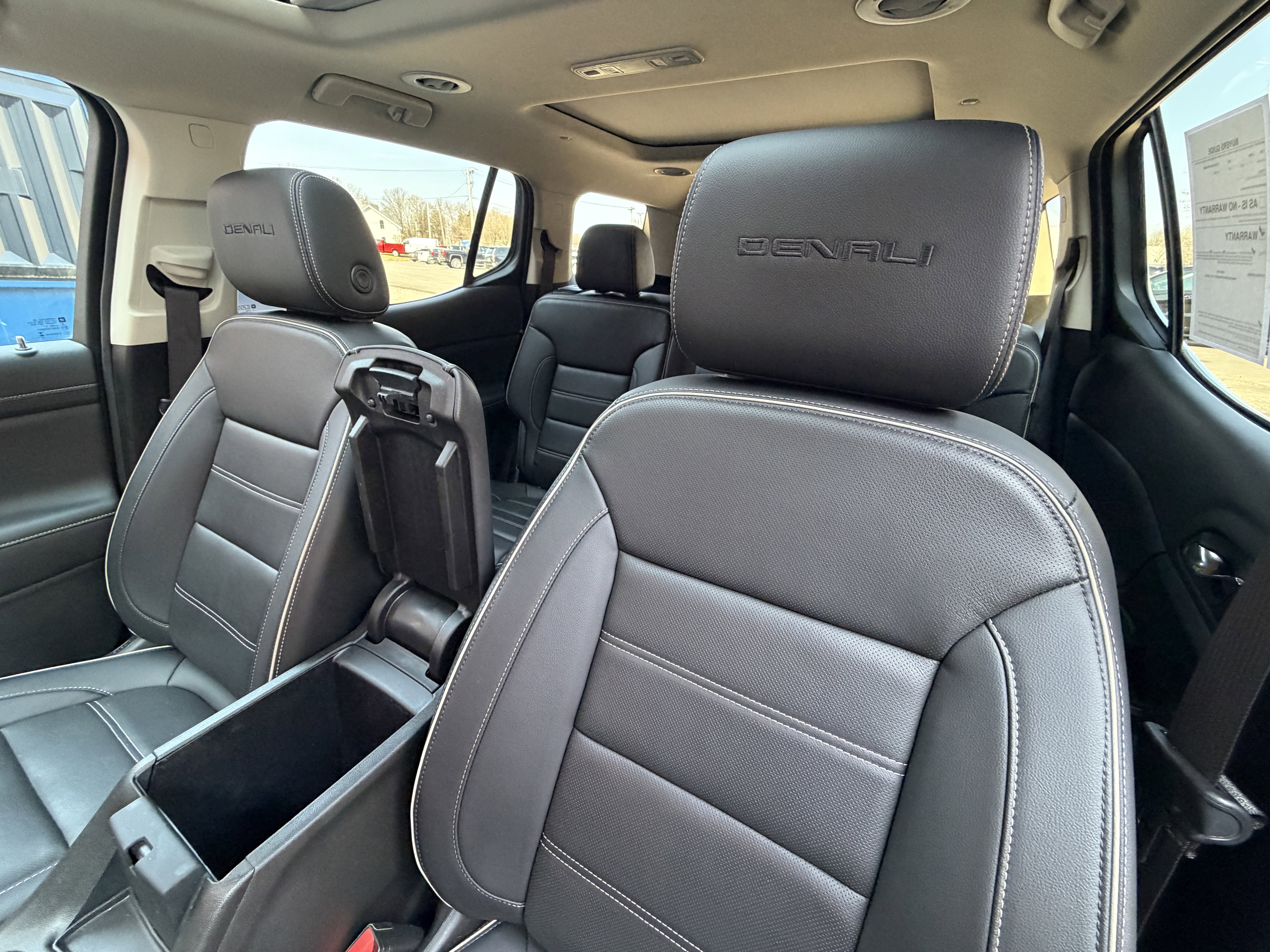 Used 2023 GMC Acadia Denali w/ Denali Ultimate Package image 45