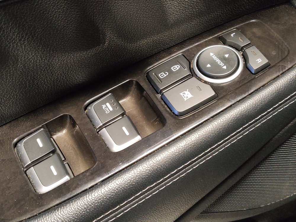 Used 2017 Kia Sorento L image 27