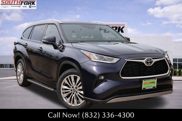Used 2024 Toyota Highlander Platinum