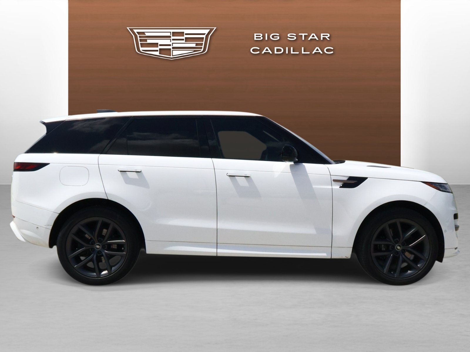 Used 2023 Land Rover Range Rover Sport SE Dynamic AWD/4WD image 6