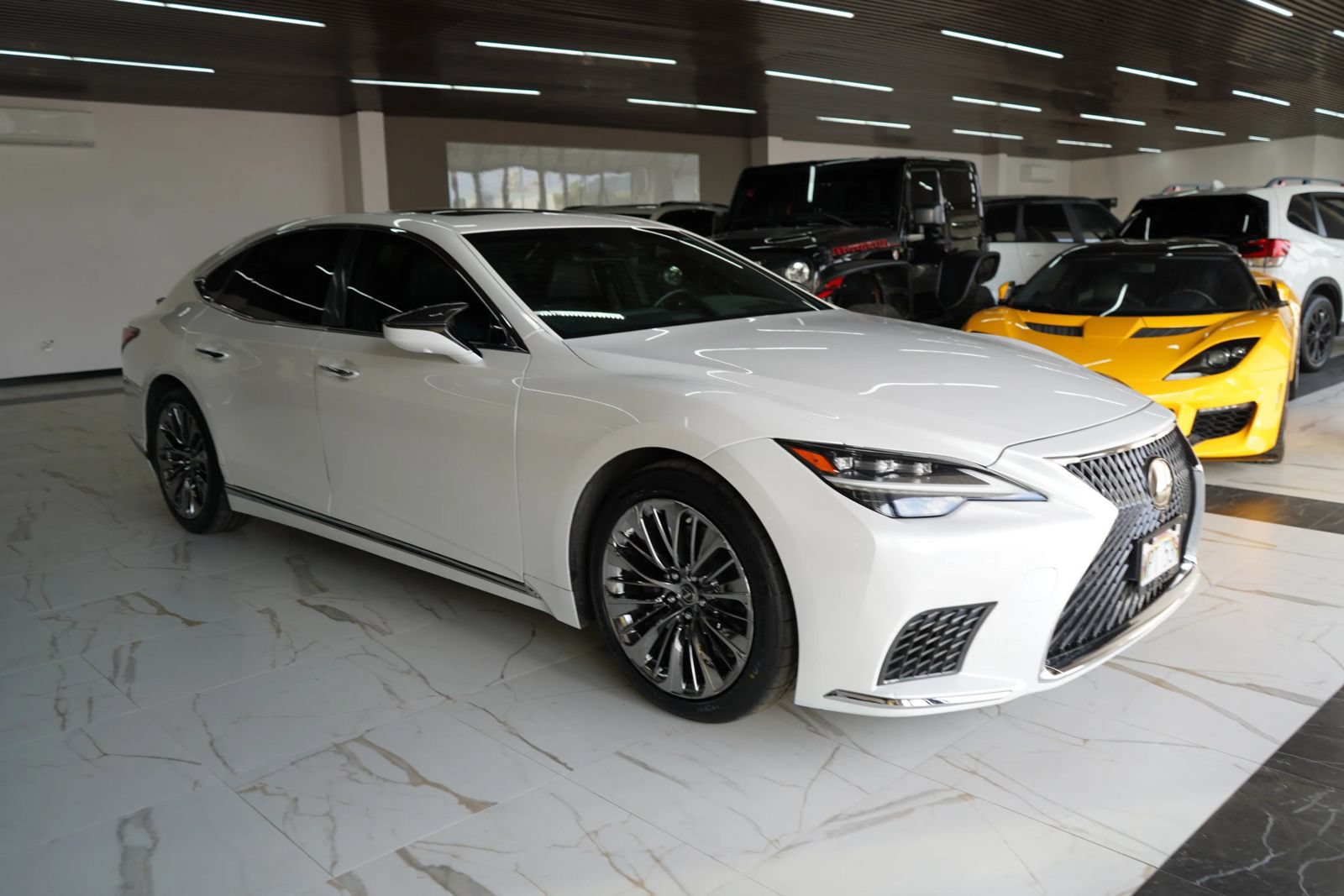 Used 2022 Lexus LS 500 w/ Luxury Package RWD image 3