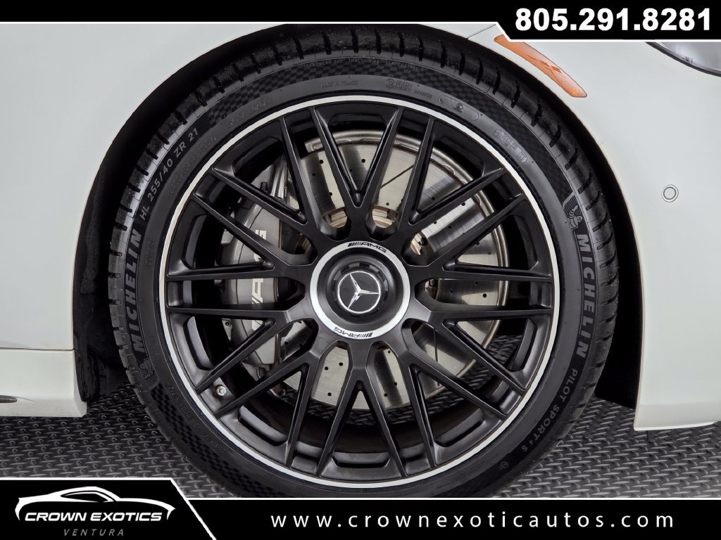 Used 2024 Mercedes-Benz S 63 AMG S w/ Carbon Fiber Exterior Package image 9