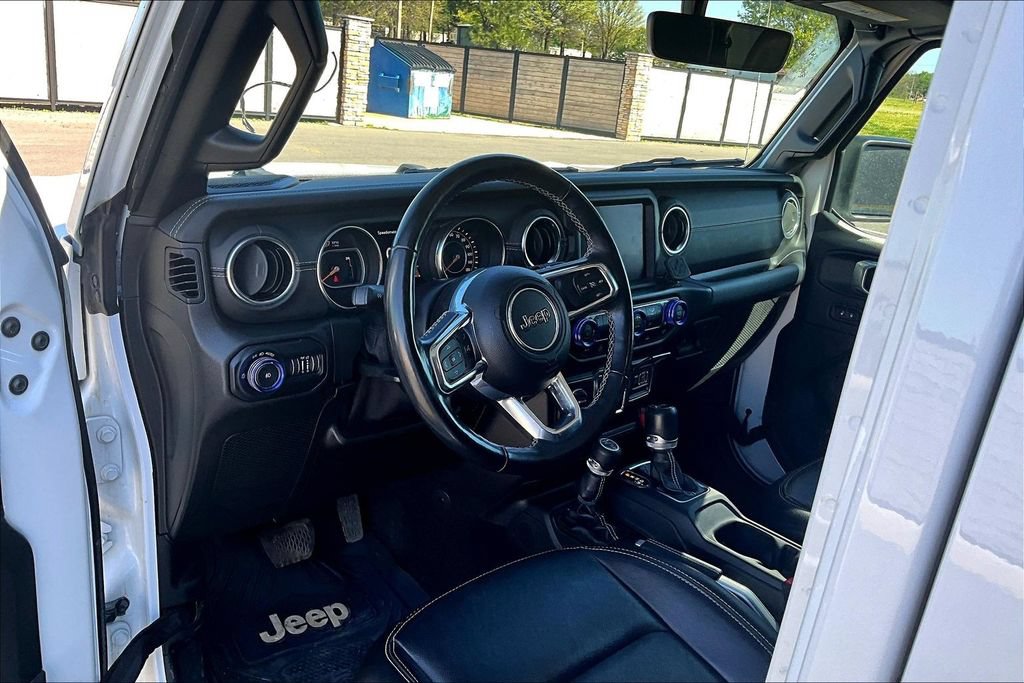 Used 2021 Jeep Wrangler Unlimited Sahara w/ Uconnect 4C Nav & Sound Group AWD/4WD image 9