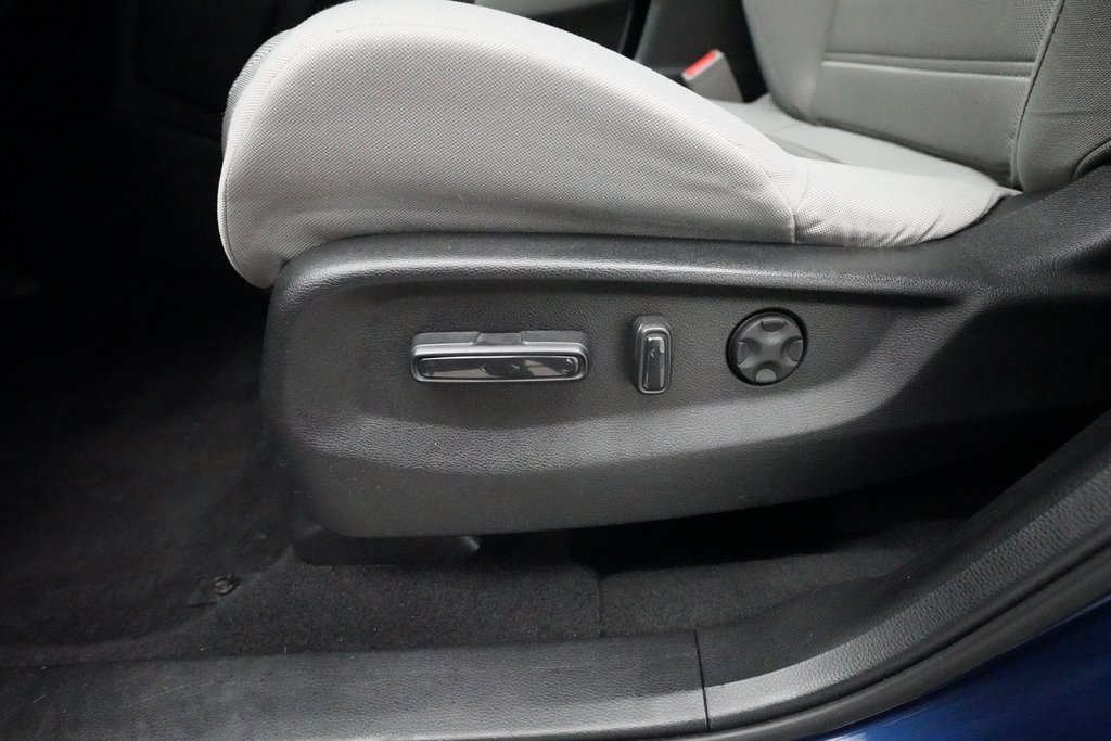 Used 2019 Honda CR-V EX image 28