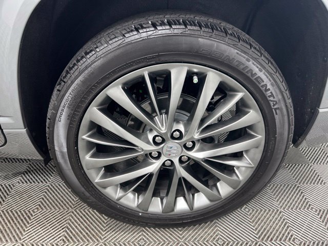 Used 2026 Buick Enclave Avenir w/ Super Cruise Package FWD image 10