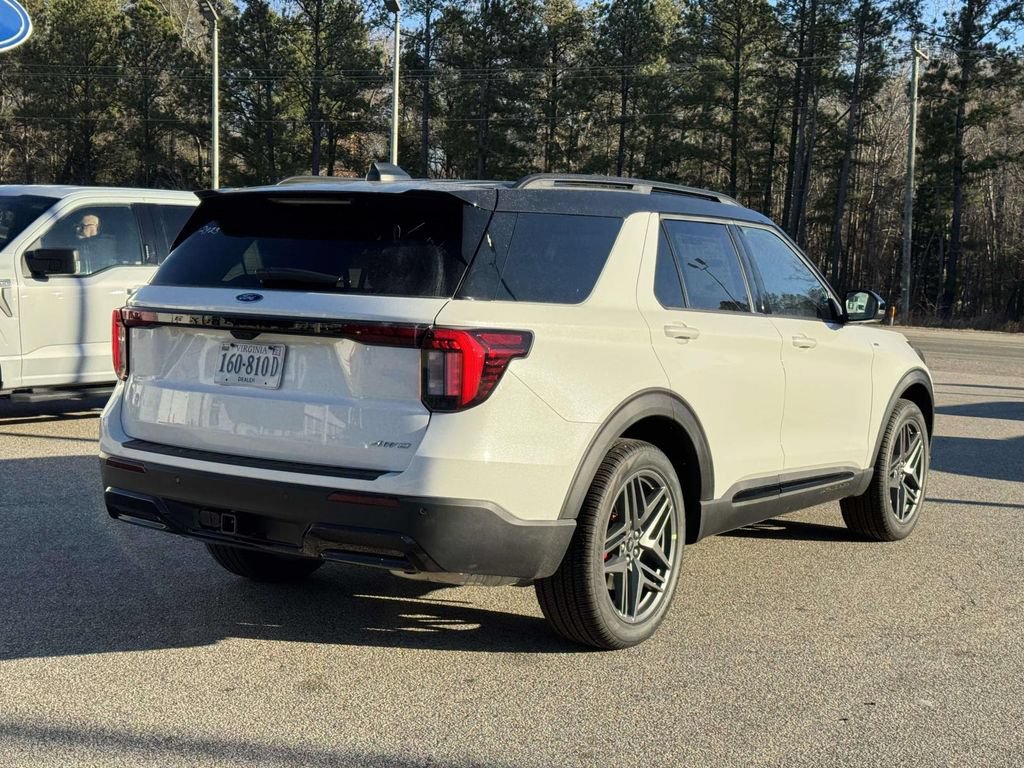 New 2026 Ford Explorer ST-Line w/ ST-Line Street Pack AWD/4WD image 21