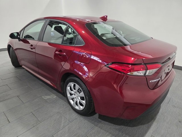 Used 2025 Toyota Corolla LE image 3