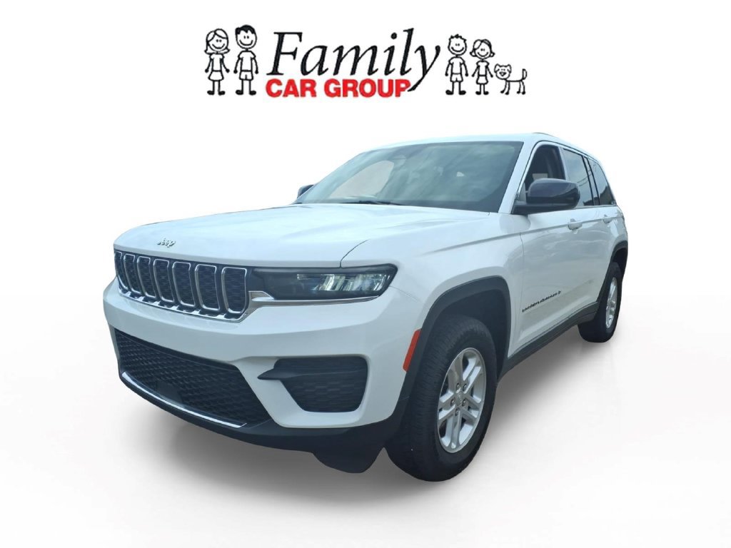 Used 2023 Jeep Grand Cherokee Laredo