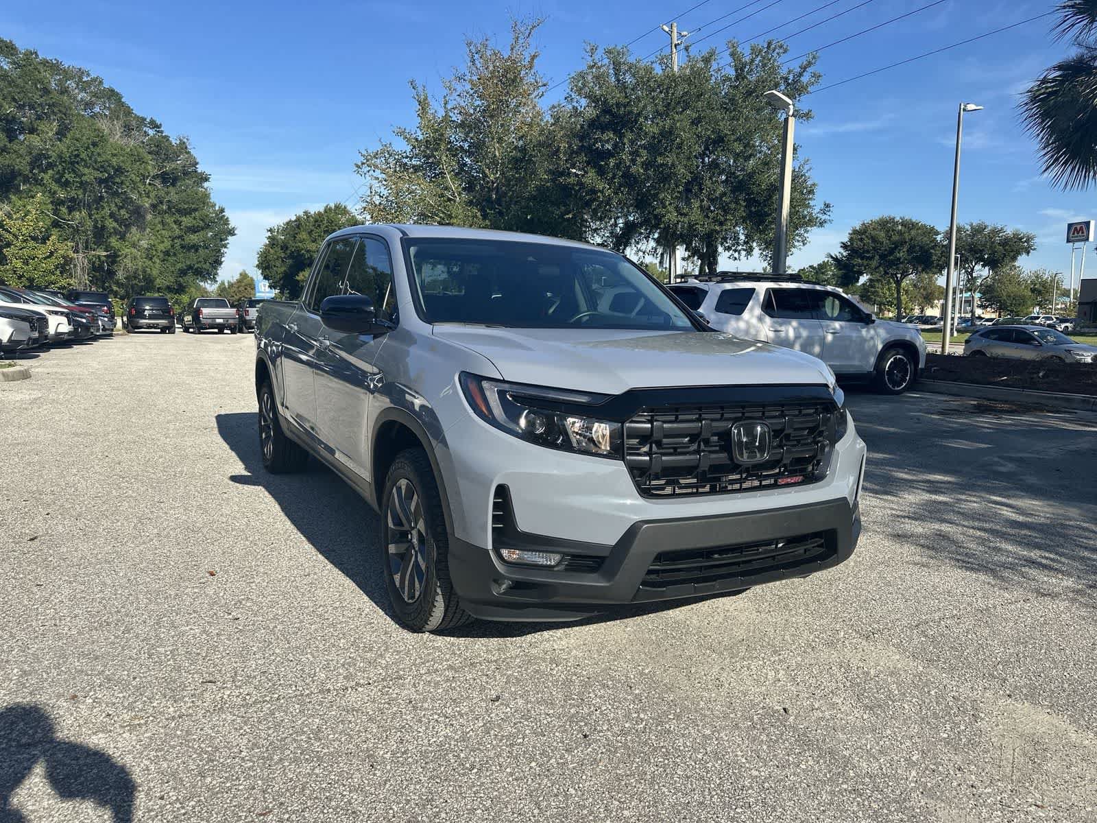 Used 2025 Honda Ridgeline Sport image 8