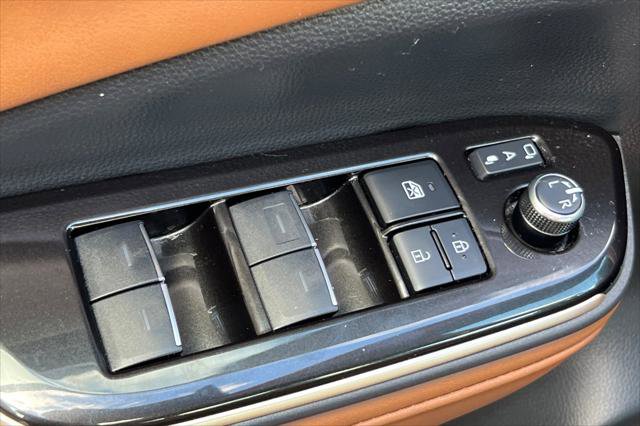 Certified 2025 Toyota Crown Signia w/ Advanced Technology Package image 13