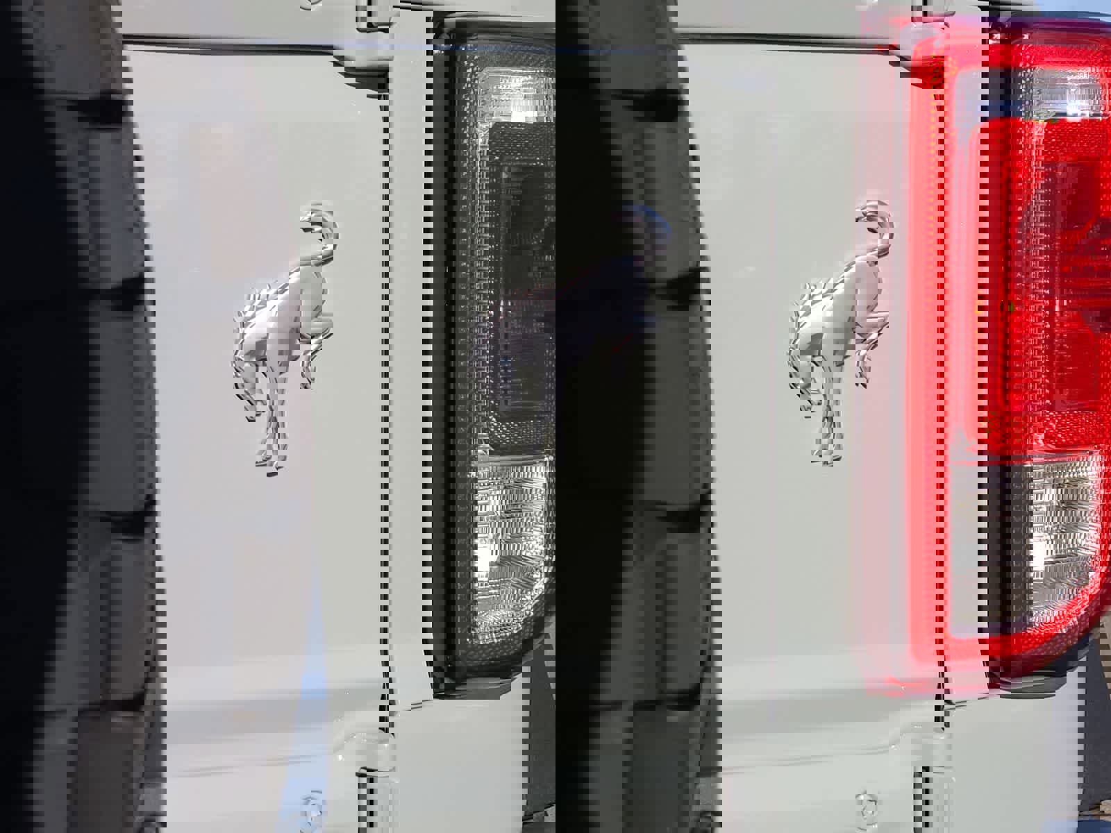 Used 2023 Ford Bronco Outer Banks image 15