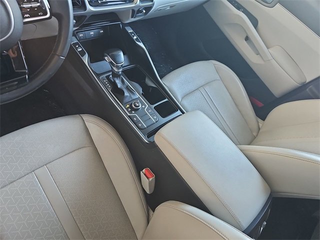 Used 2022 Kia Sorento S image 23