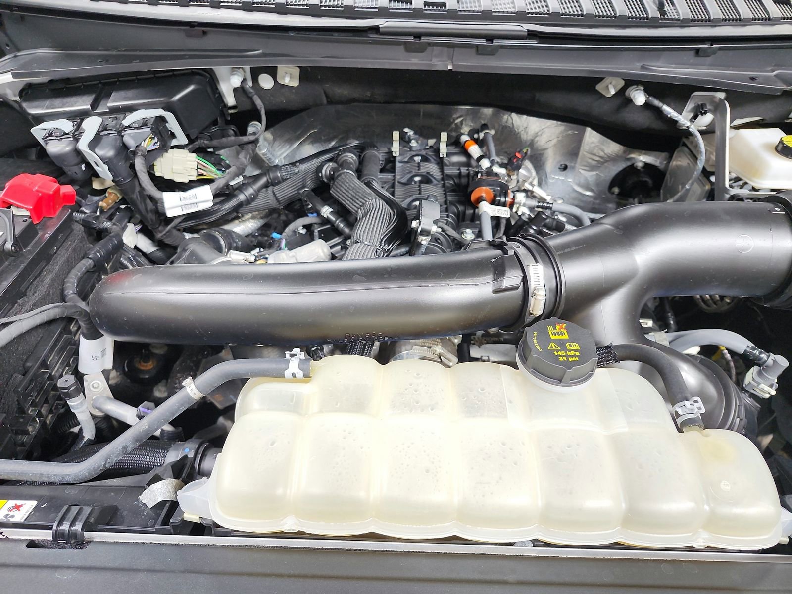 Used 2025 Ford Expedition Platinum w/ Stealth Appearance Package image 17